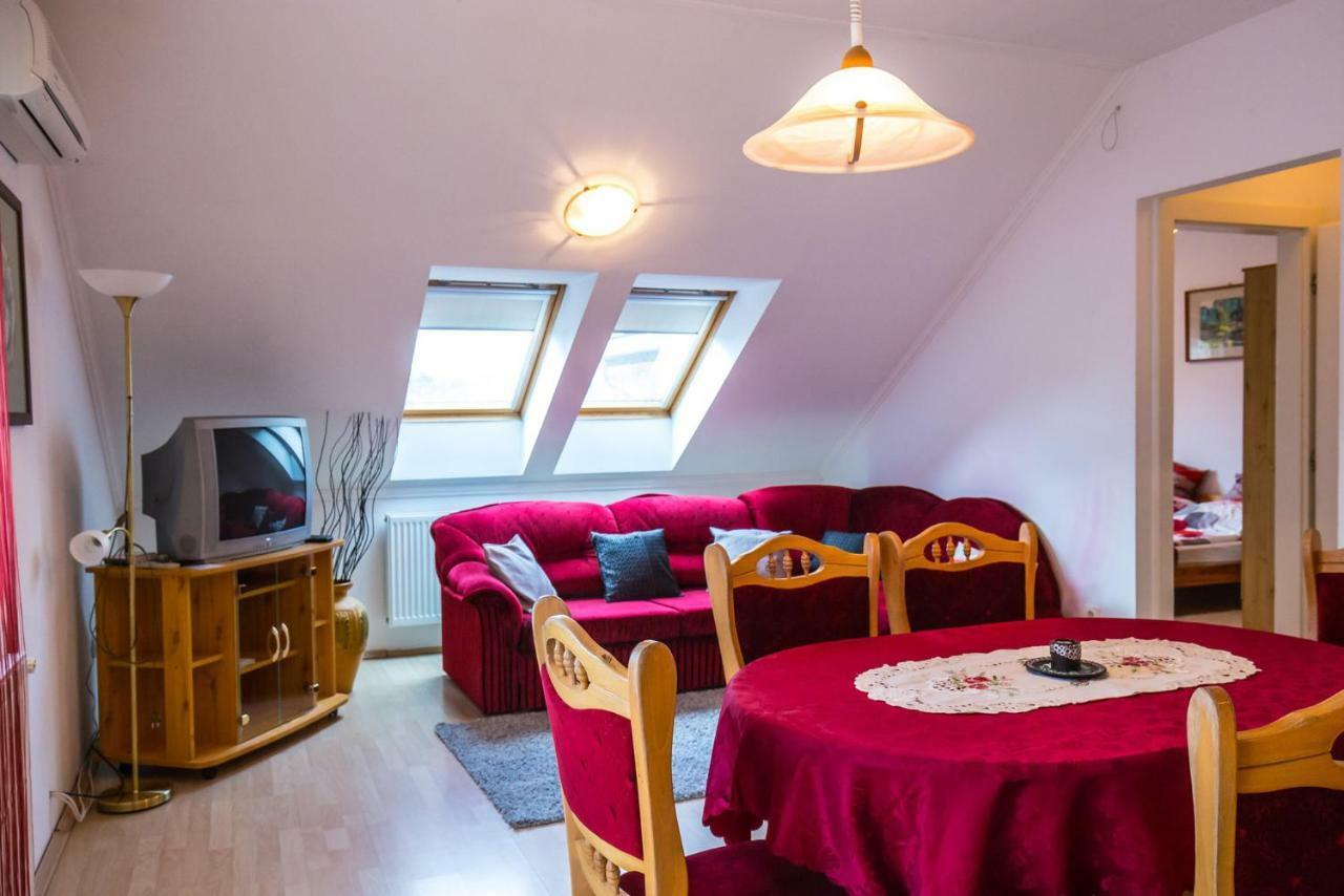 Kis-Gast Panorama Apartman Hajduszoboszlo Exterior photo